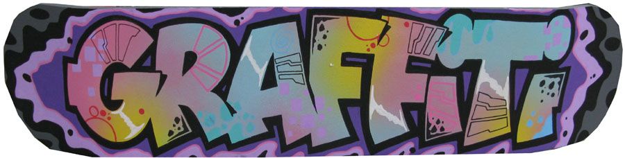 Sculpture de KENY a pour titre GRAFFITI 2 style graffiti, street art dim : KENYprix:250