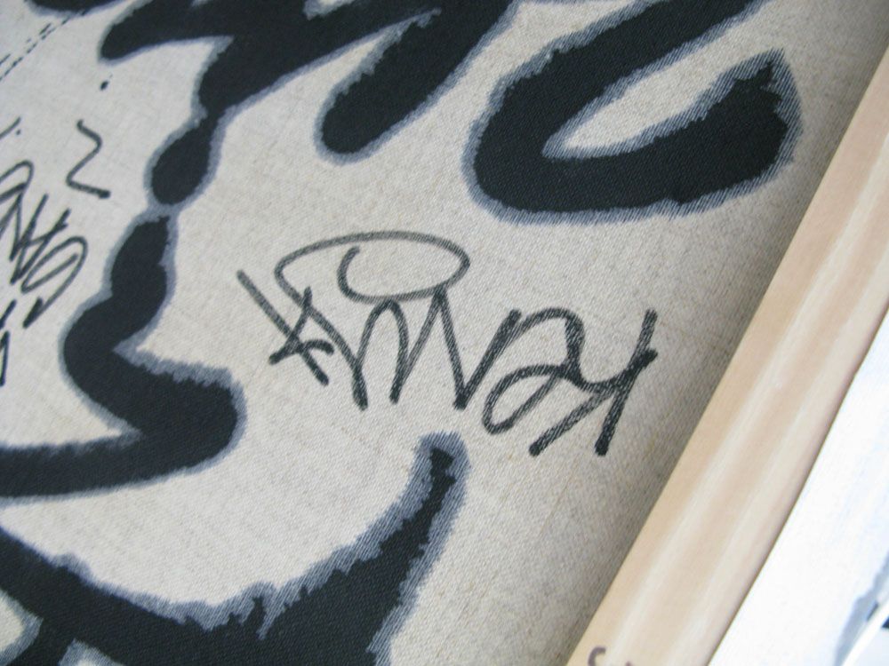 Tableau de KENY a pour titre CITY LOVER style graffiti, street art dim : KENYprix:550