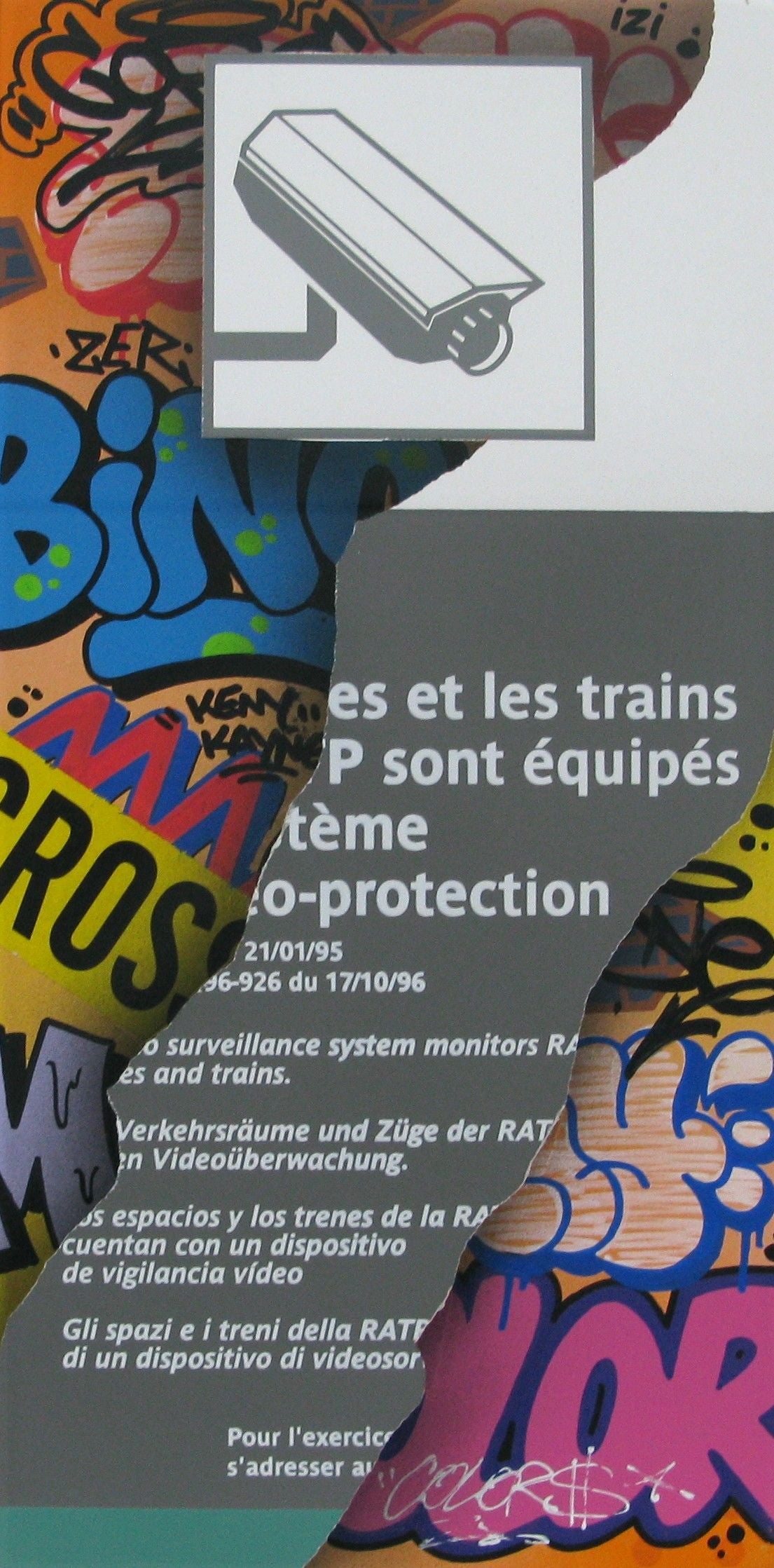 Tableau de KENY a pour titre Camera 1 style graffiti, street art dim : KENYprix:400