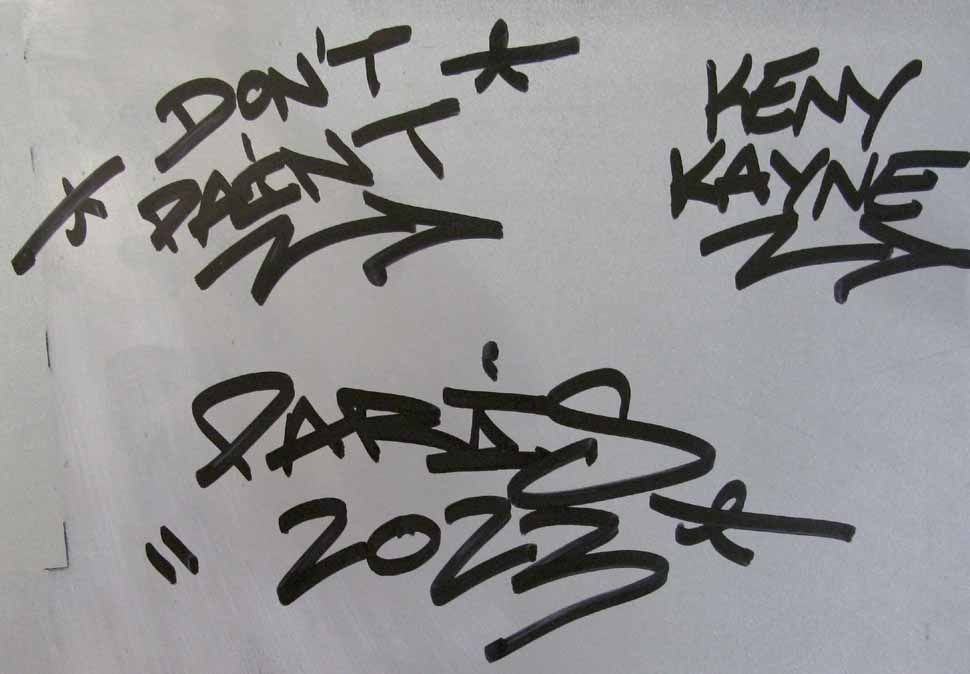Tableau de KENY a pour titre Don't paint style graffiti, street art dim : KENYprix:400
