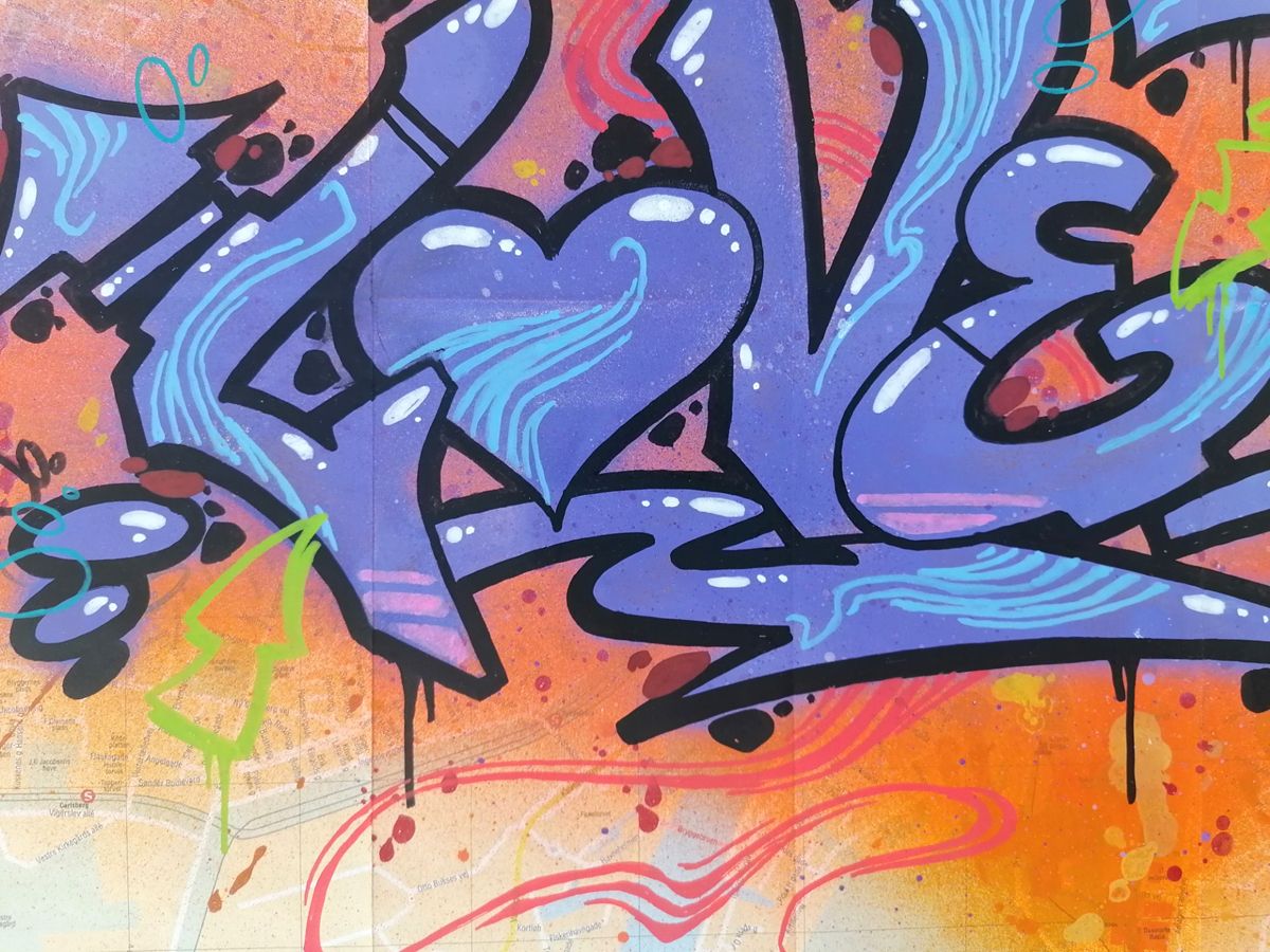 Dessin de LADY K a pour titre LOVE SUR COPENHAGEN style street pop art dim : LADY Kprix:400
