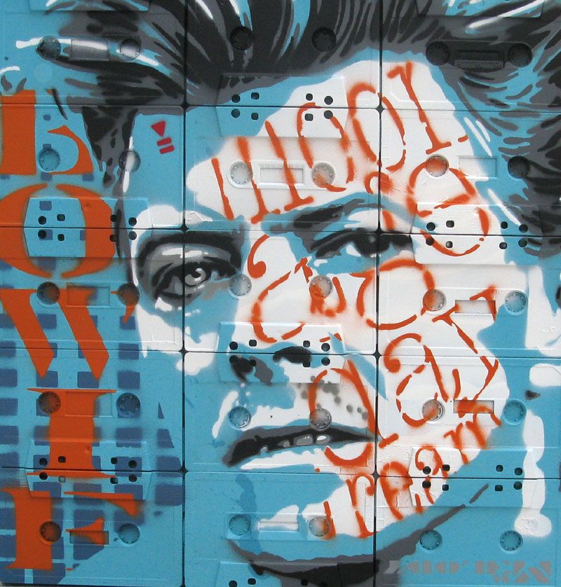 Tableau de MR MELODY a pour titre Pièce unique STREET ART: MOONAGE DAY DREAM style street pop art, street art dim : MR MELODYprix:400