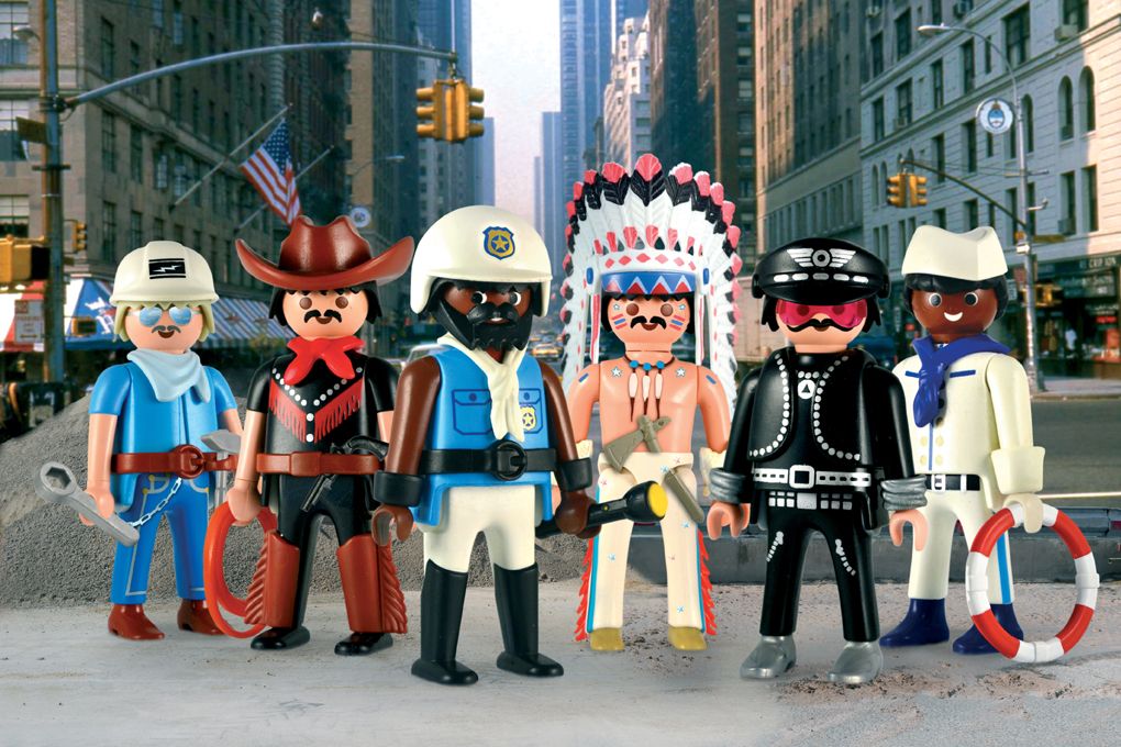 Photo de RICHARD UNGLIK a pour titre VILLAGE PEOPLE style street pop art dim : RICHARD UNGLIKprix:60