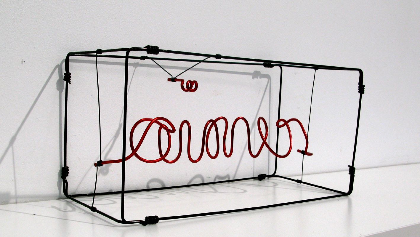 Sculpture de JPHI a pour titre Aimer Rouge grand 2 style figuratif dim : JPHIprix:300