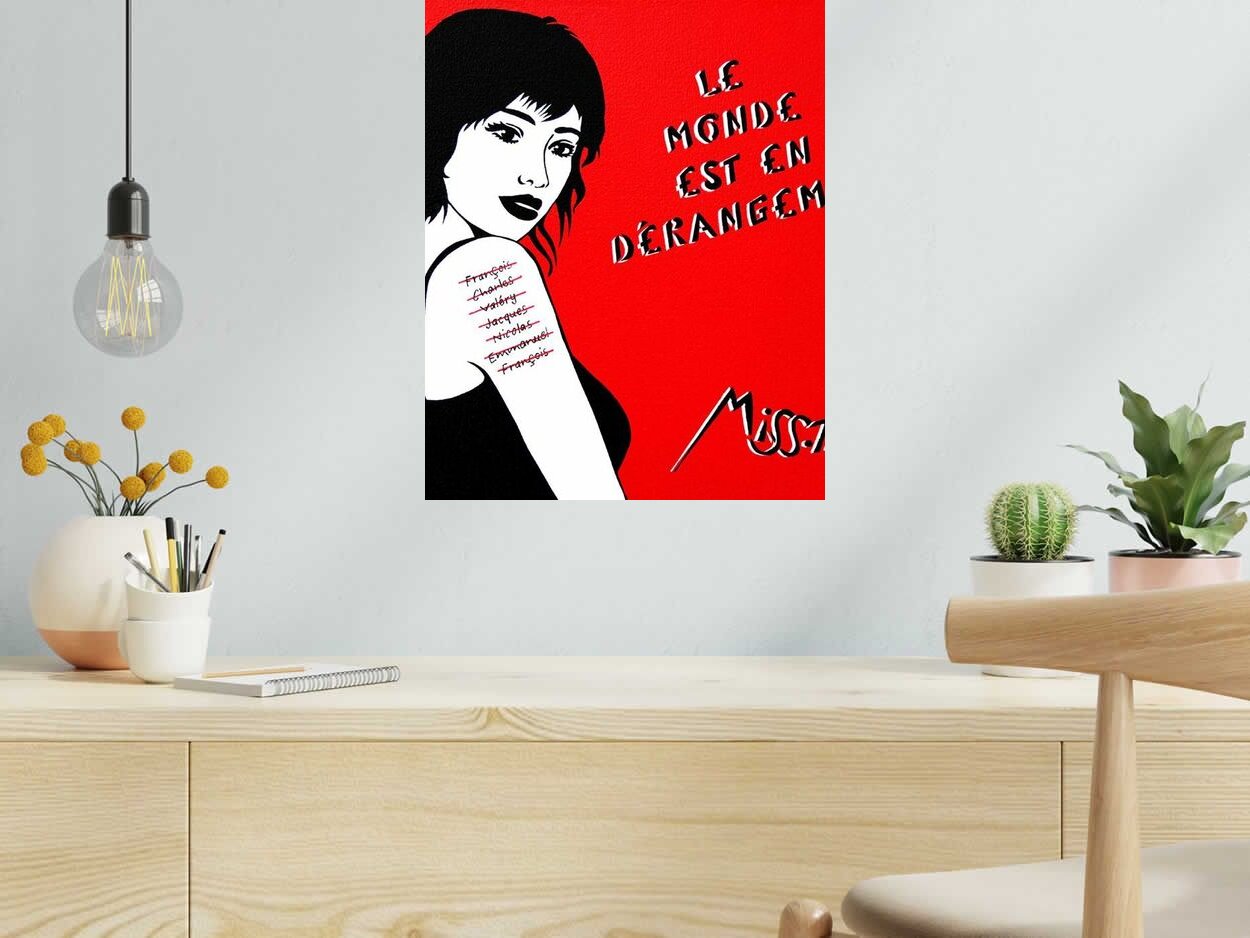 Estampe LE MONDE EST EN DÉRANGEMENT de MISS TIC dans un intérieur – 40 × 50 cm