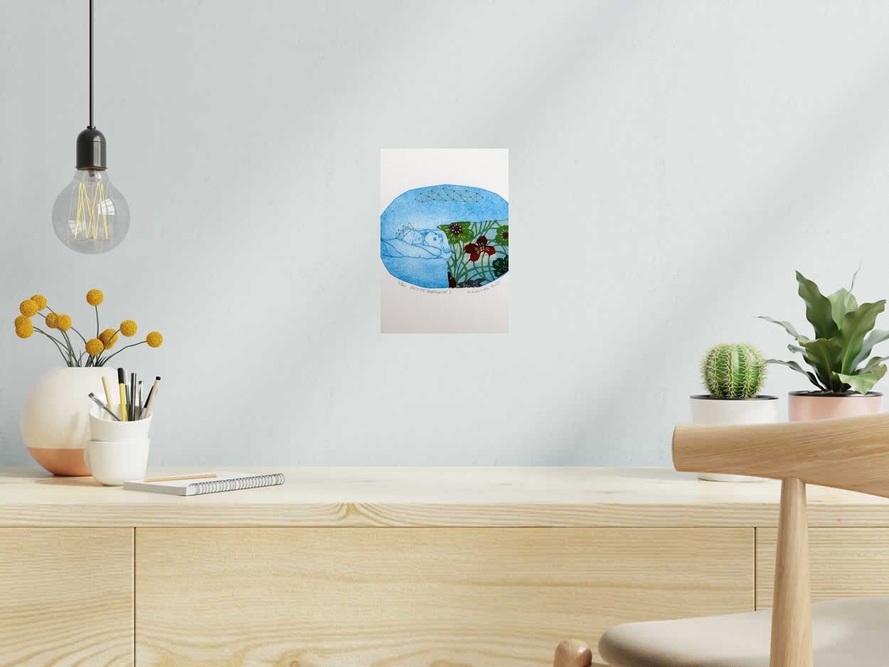 Estampe Petite dormeuse 3 de NAVIEILLEVILLE dans un intérieur – 18 × 26 cm