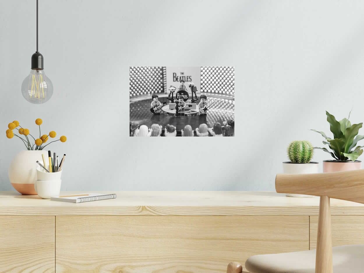 Photo de SAMSOFY a pour titre BEATLES style graphique dim : SAMSOFYprix:60
