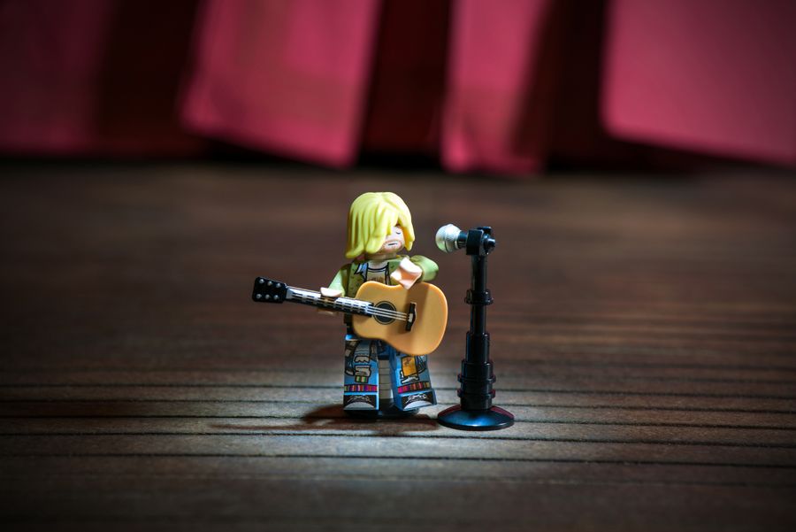 Photographie graphique petit format KURT COBAIN – SAMSOFY – 24 × 36 cm