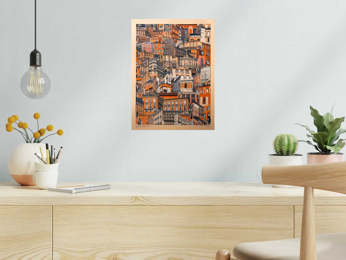 Risographie TOULOUSE ORANGE de GILLES INVERNIZZI dans un intérieur – 30 × 40 cm