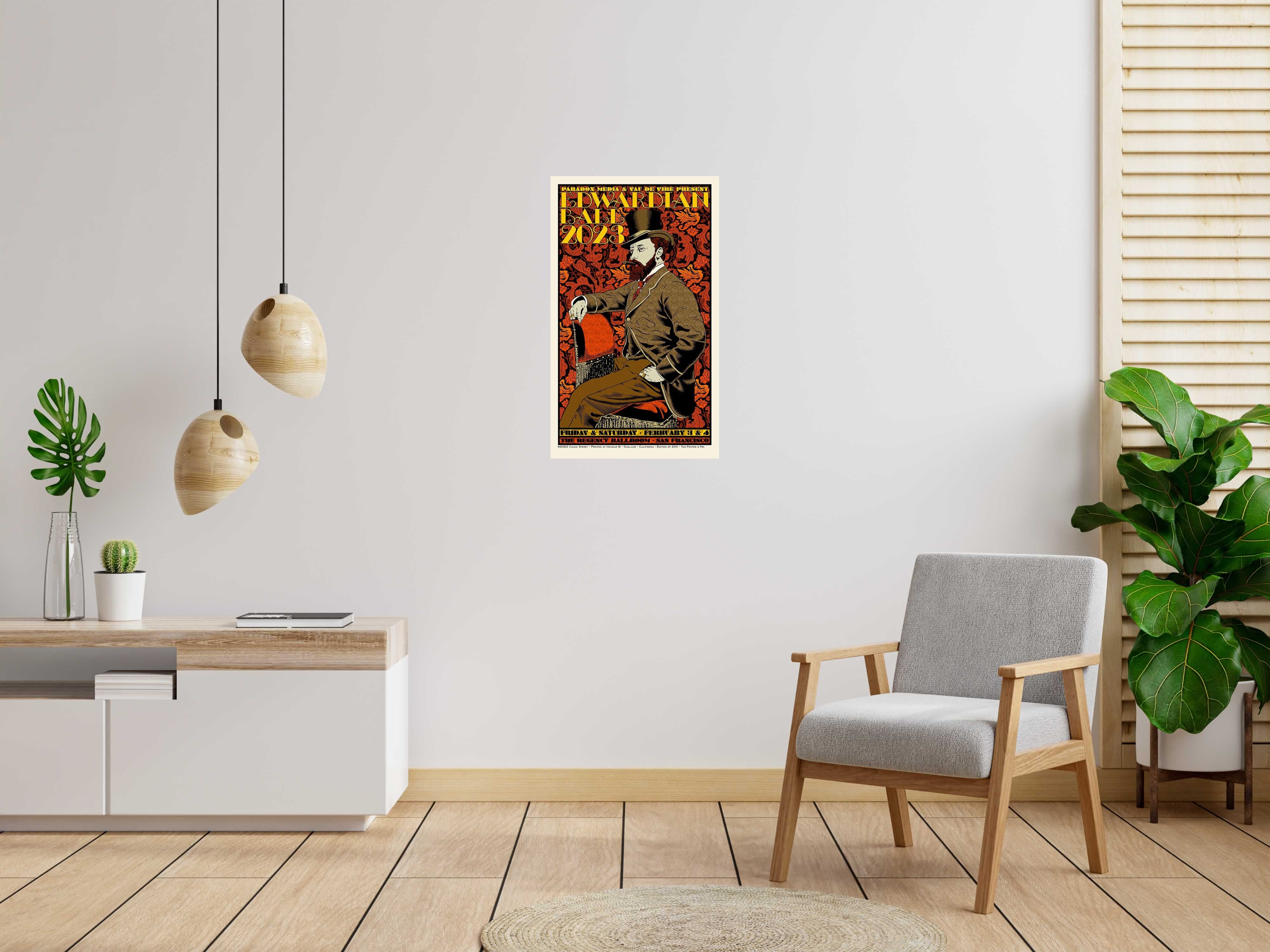 Serigraphie EDWARDIAN BALL 2023 regular de CHUCK SPERRY dans un intérieur – 53 × 89 cm