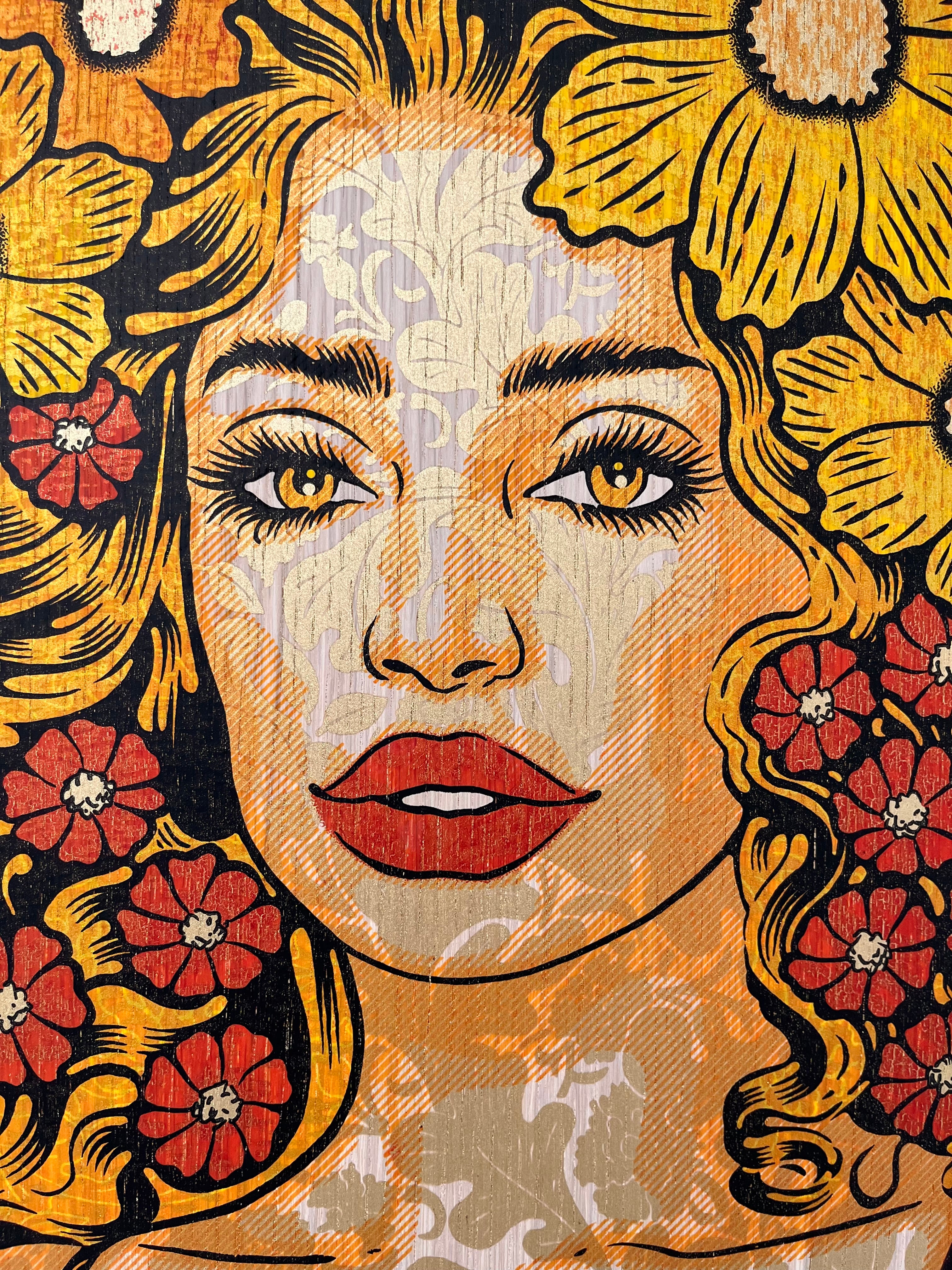 Serigraphie COURAGE wood panel de CHUCK SPERRY dans un intérieur – 50 × 75 cm