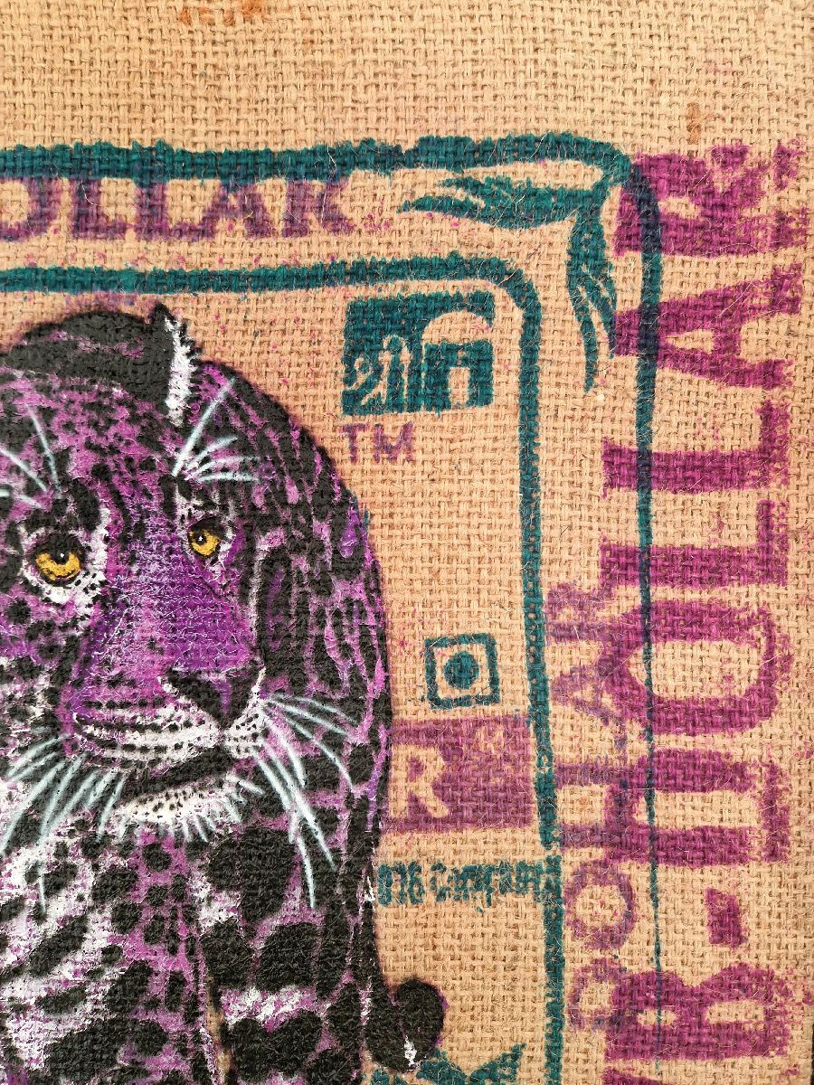 Tableau de MOSKO a pour titre  Jaguar violet dollar style street art dim : MOSKOprix:1600