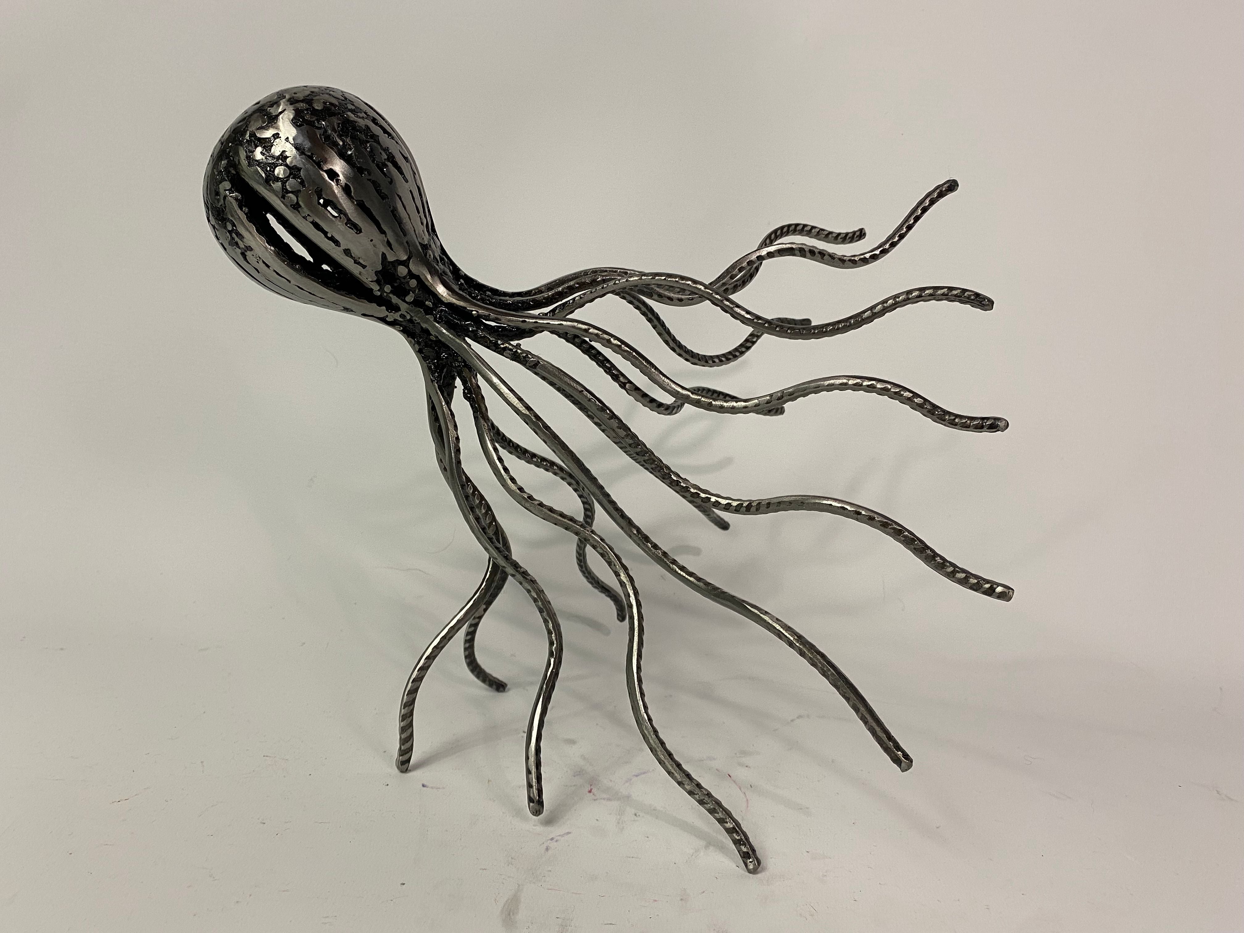 Sculpture de SERGE GUARNIERI a pour titre  ABYSSE 23 style no dim : SERGE GUARNIERIprix:450