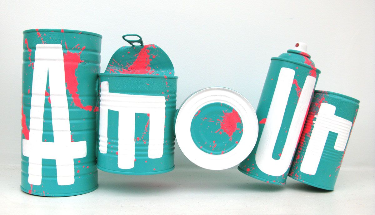 Sculpture de ME LATA a pour titre  Amour style graffiti, street pop art dim : ME LATAprix:200