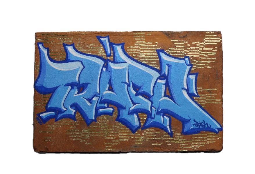 Sculpture de TRASH a pour titre  MAUVE style street art dim : TRASHprix:250