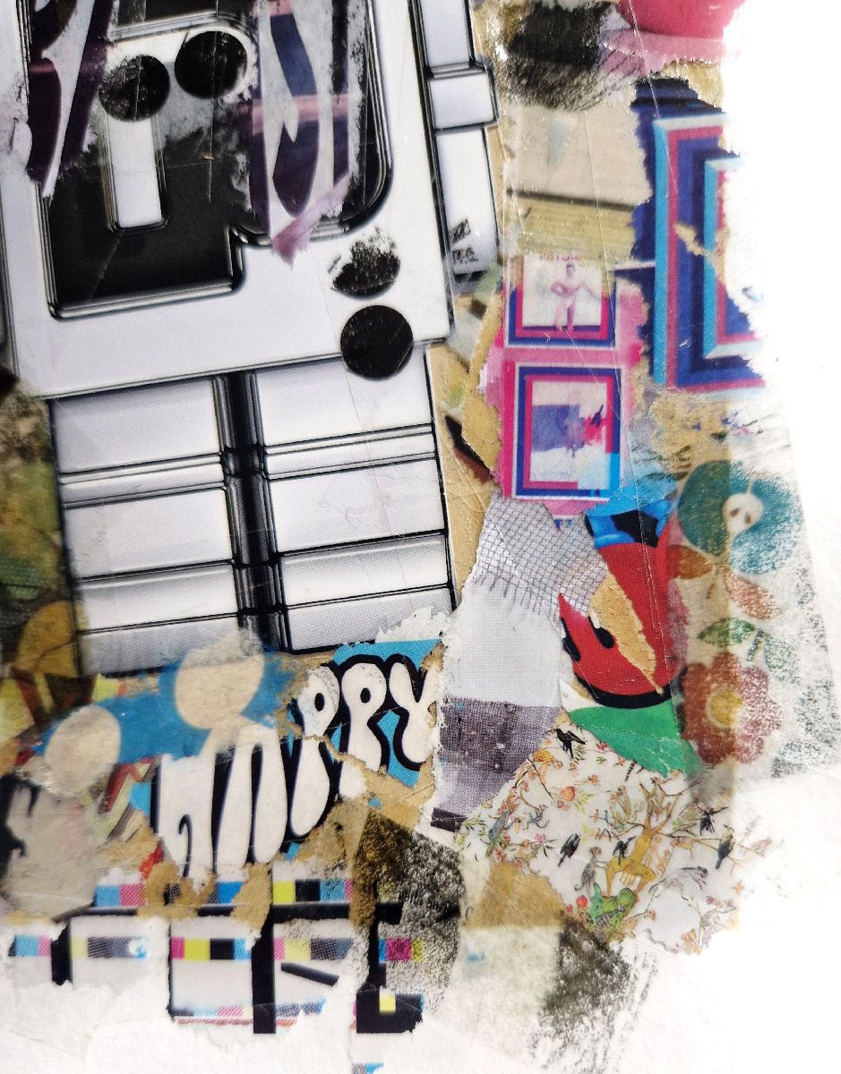 Editions d'art de FLOREPEA a pour titre  Robot style street art, graphique dim : FLOREPEAprix:150