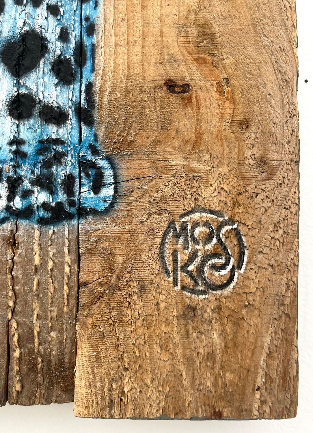 Tableau de MOSKO a pour titre  Jaguar bleu face style street art dim : MOSKOprix:1500