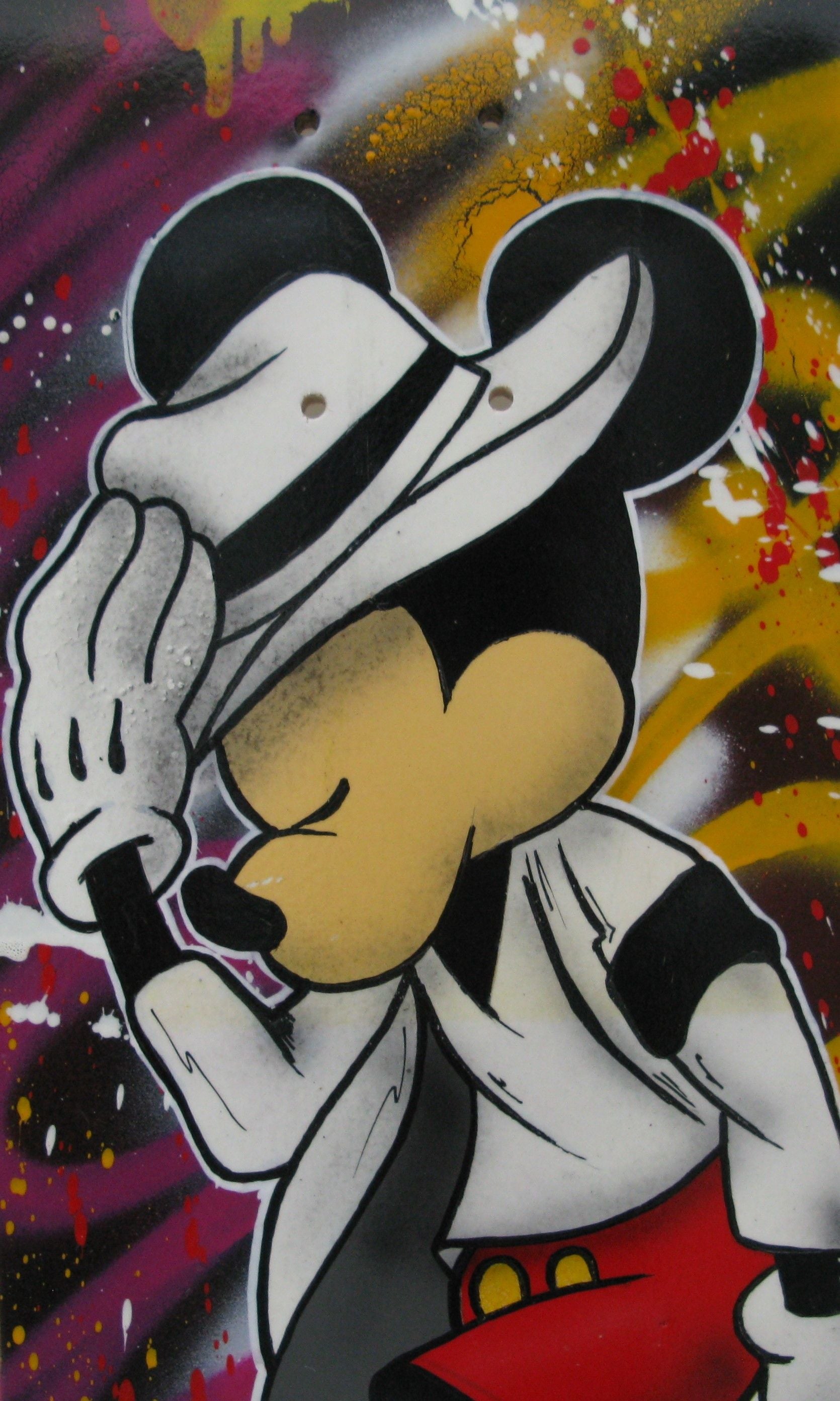 Sculpture de JUG a pour titre  Moon Walk style street pop art dim : JUGprix:350