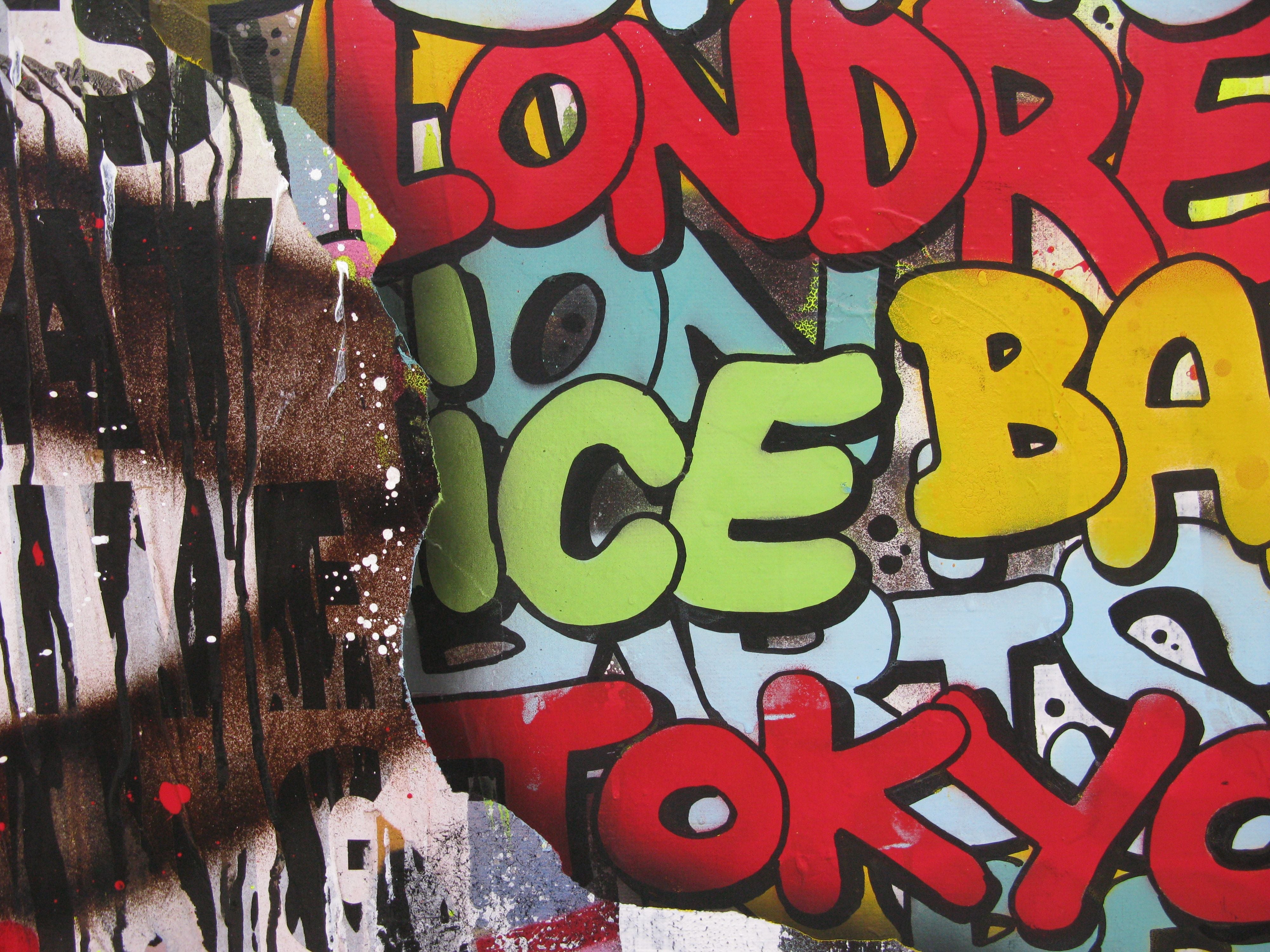 Tableau de KENY a pour titre  Fight the power style graffiti, street art dim : KENYprix:800