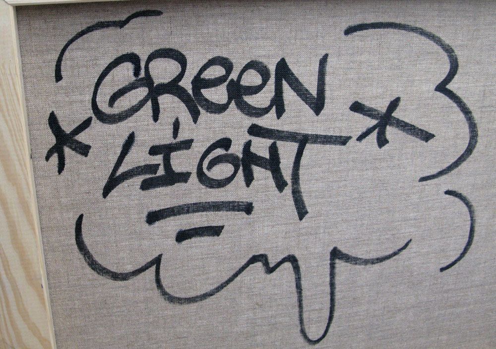 Tableau de KENY a pour titre  Green light style graffiti, street art dim : KENYprix:1000