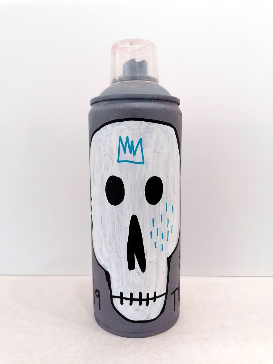 Sculpture de TAREK a pour titre  SKULL BY NATURE style graphique dim : TAREKprix:60