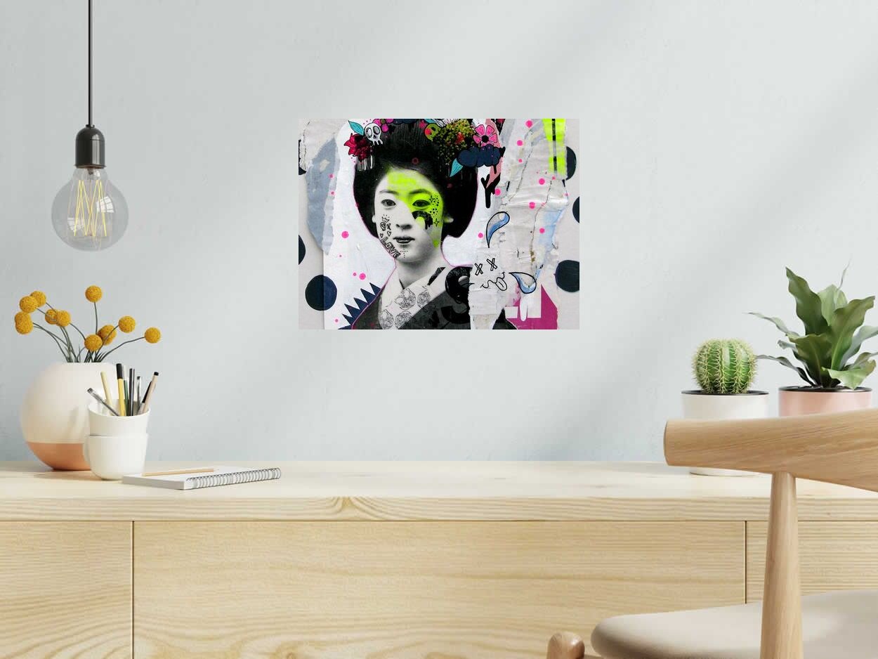 Dessin SERIE GEISHA POP 3 de LN LE PAPE dans un intérieur – 30 × 40 cm