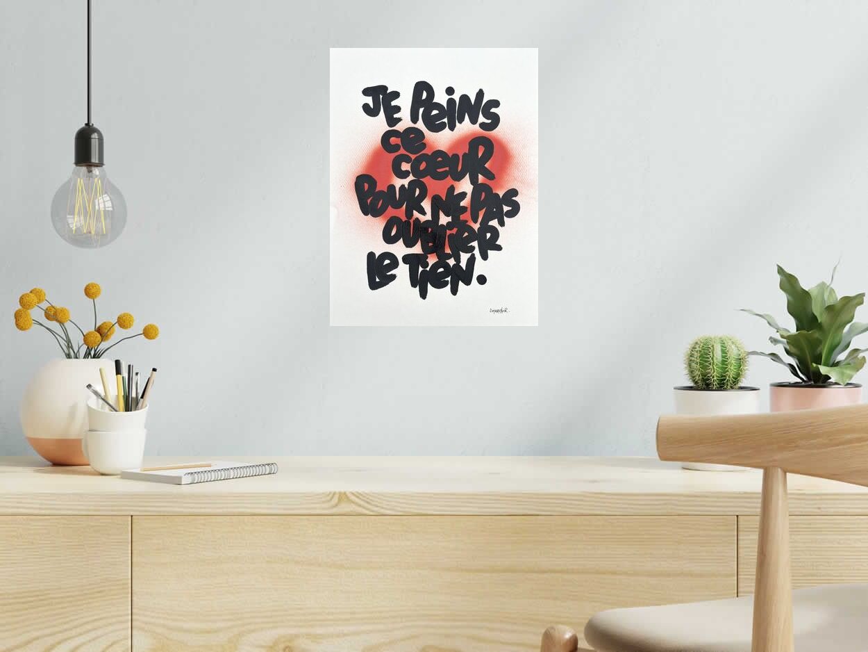 Dessin Je peins ce coeur de L'OISEAU NOIR dans un intérieur – 30 × 40 cm