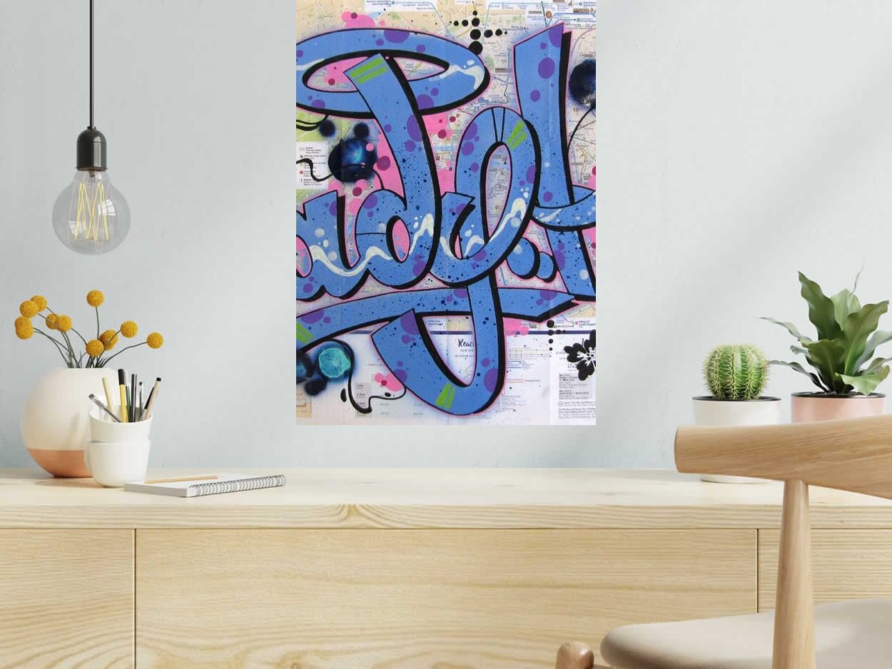 Dessin LADY K SUR PARIS de LADY K dans un intérieur – 6 × 42 cm