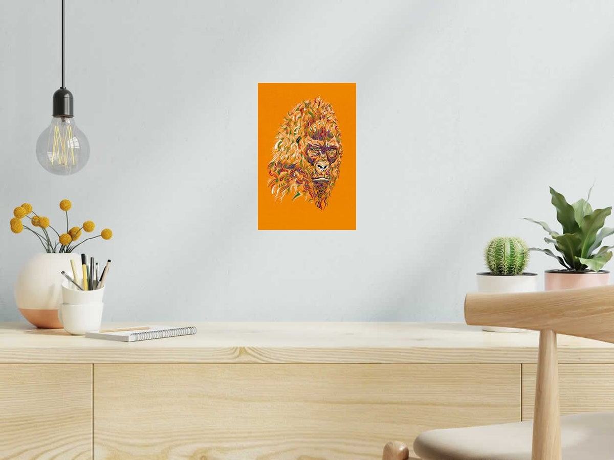 Estampe GORILLE JAUNE de MOX dans un intérieur – 20 × 30 cm
