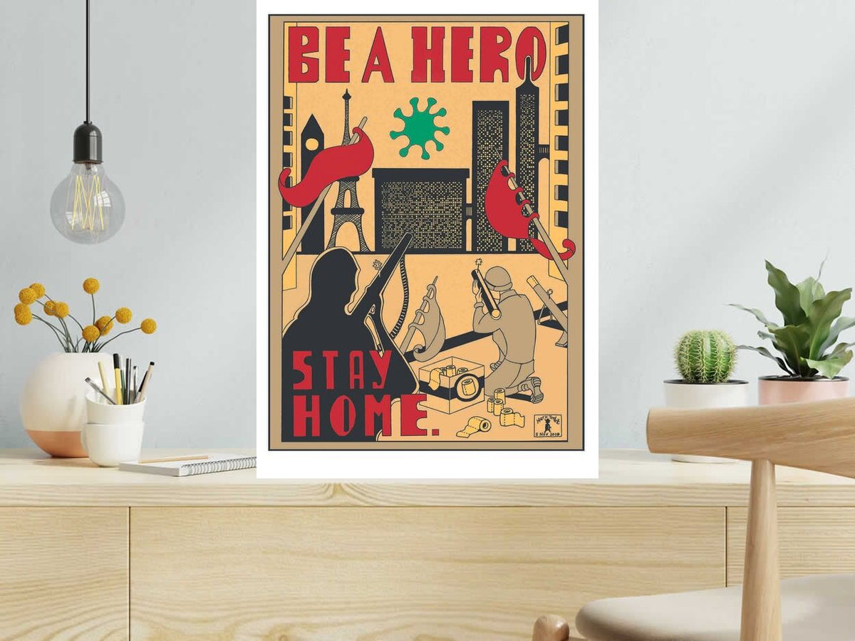Estampe Be A Hero de Mark Temlett dans un intérieur – 50 × 70 cm