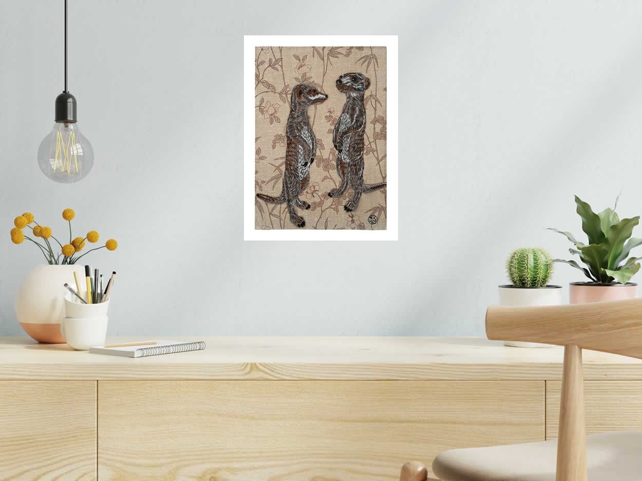 Estampe SURICATES de MOSKO dans un intérieur – 30 × 40 cm