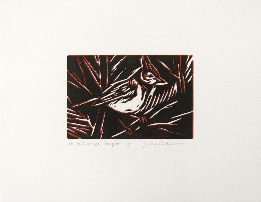 Gravure figuratif petit format noir et rouge LA MÉSANGE HUPPÉE – JULIA CHAUSSON – 33 × 25 cm