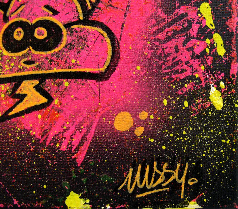 Tableau de LUSSY a pour titre  kawaï graff jaune rose style graffiti, street pop art dim : LUSSYprix:80