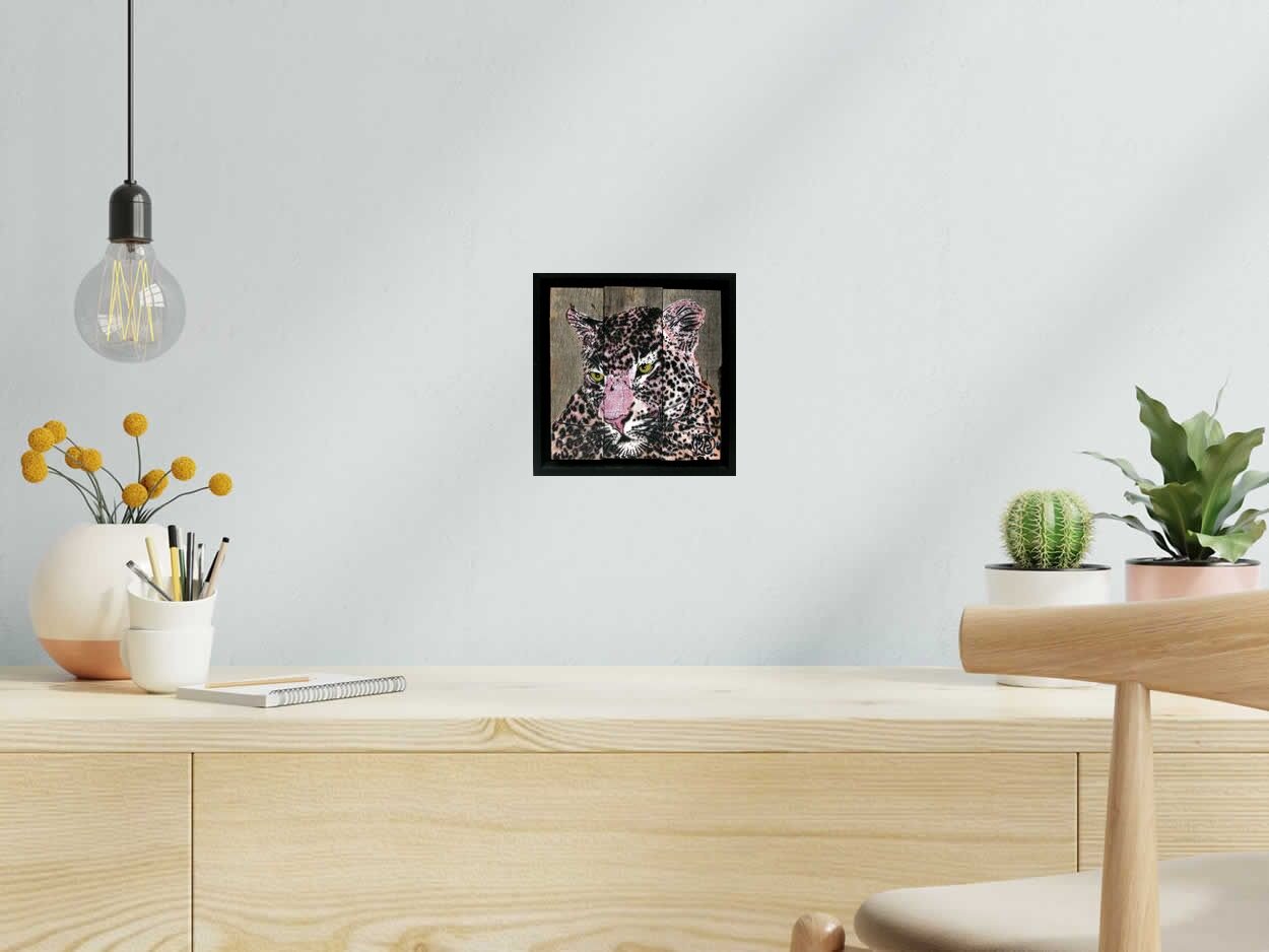 Tableau de MOSKO a pour titre  PROFIL LEOPARD ROSE style figuratif dim : MOSKOprix:420