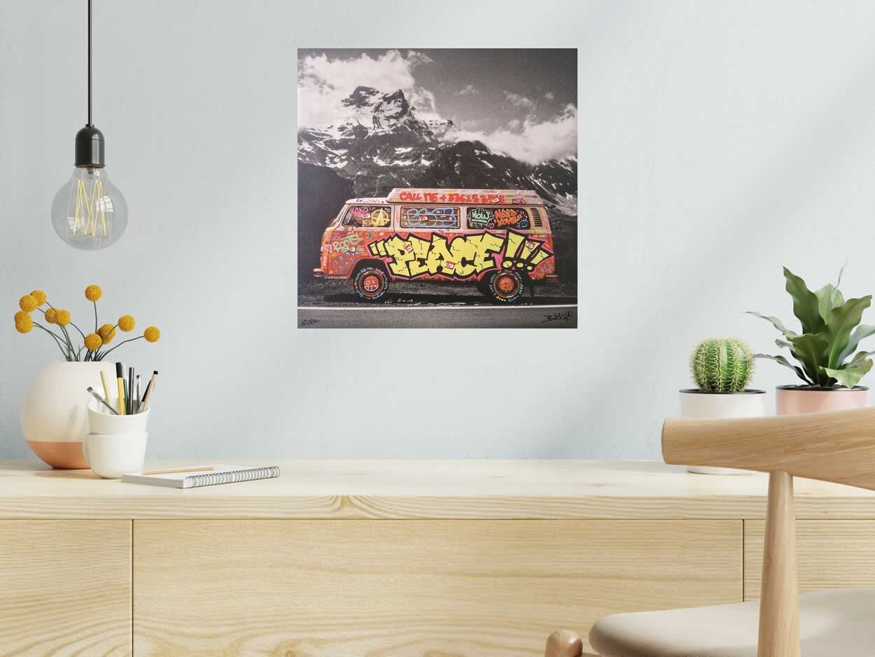 Tableau de BLACH a pour titre  Combi 2 WW style graffiti, street art dim : BLACHprix:90