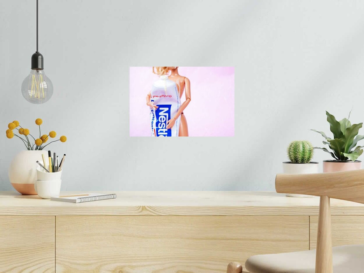 Photographie LA LUXURE de NATHALIE ROUX dans un intérieur – 36 × 24 cm