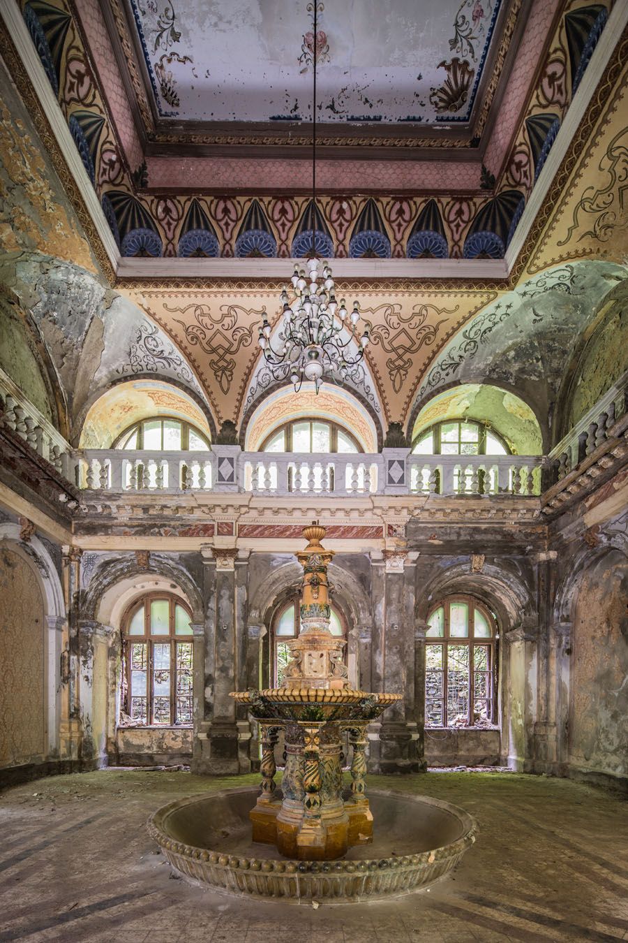 Photographie petit format FONTAINE DE JOUVENCE – CHRISTIAN BRUNEAU – 36 × 24 cm