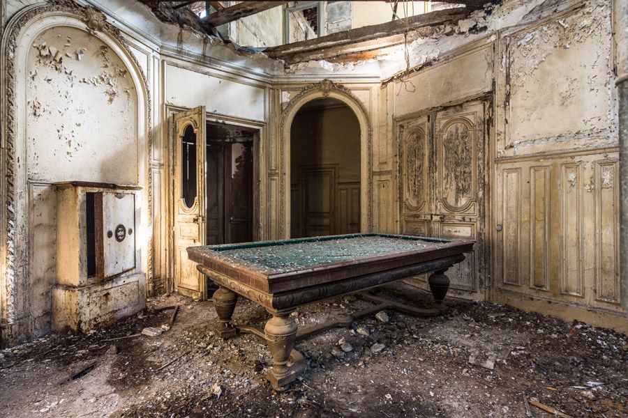 Photographie petit format LA RUINE – CHRISTIAN BRUNEAU – 24 × 36 cm