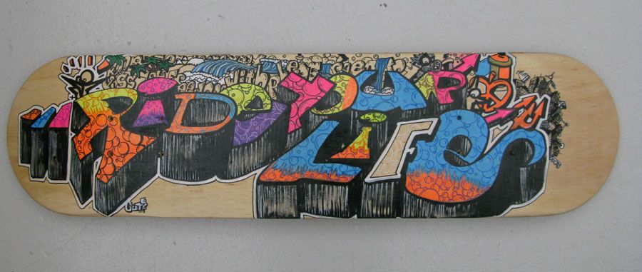 Sculpture petit format SANS TITRE 4 – GUTI – 20 × 78 cm
