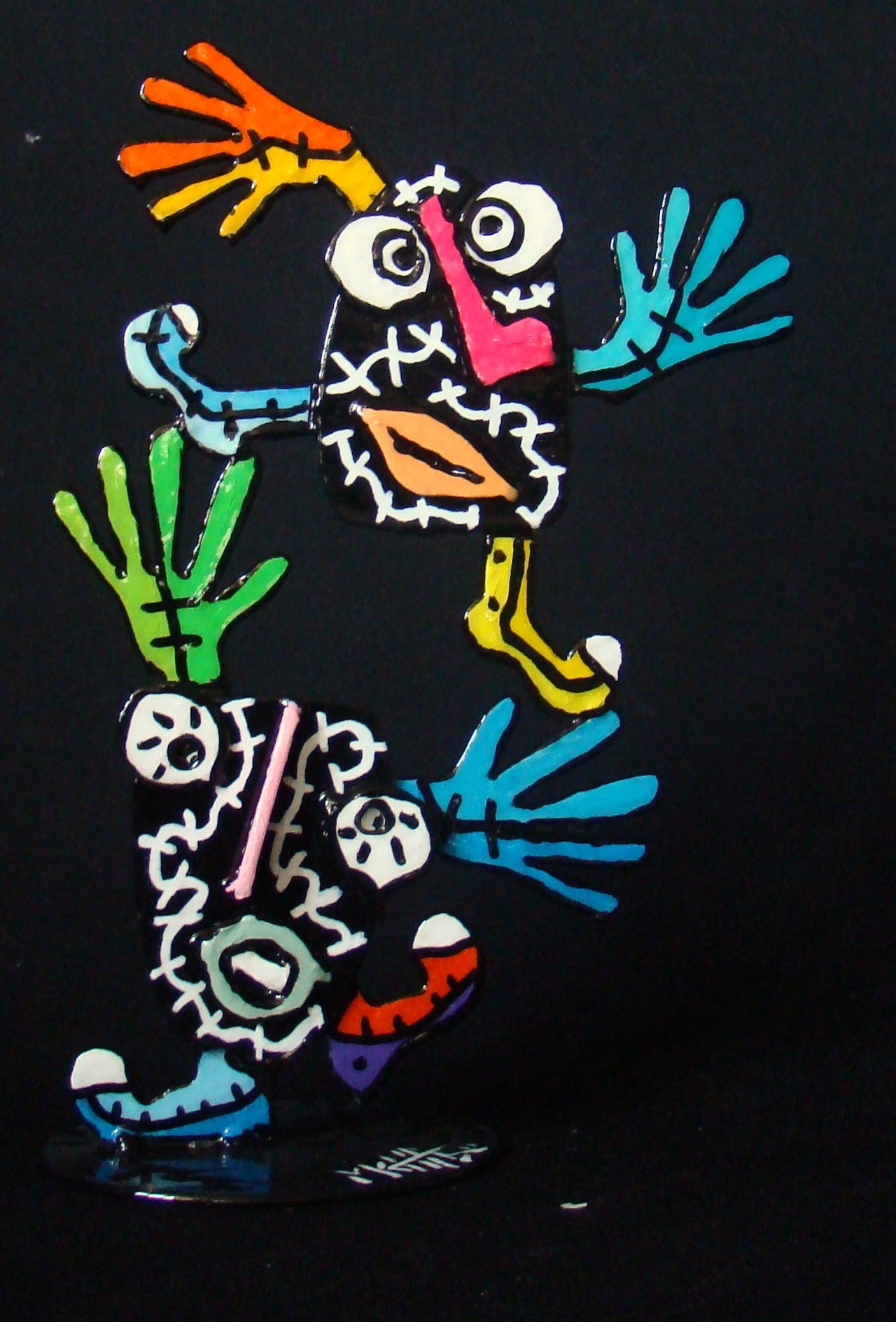 Sculpture pop art petit format Michadettes couleurs multiples – MICHADU – 37 × 25 cm
