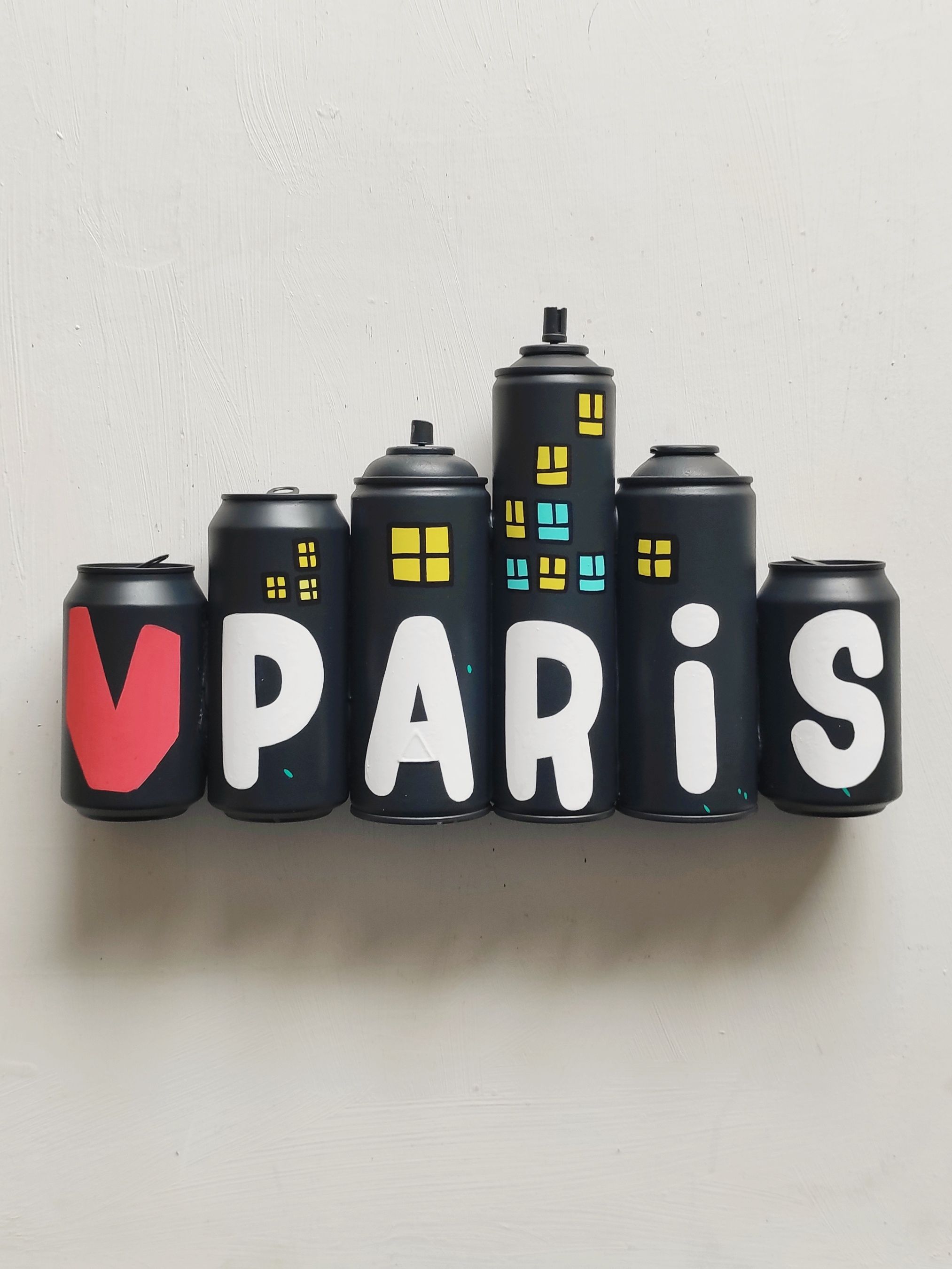 Sculpture street art petit format PARIS – ME LATA – 39 × 24 cm