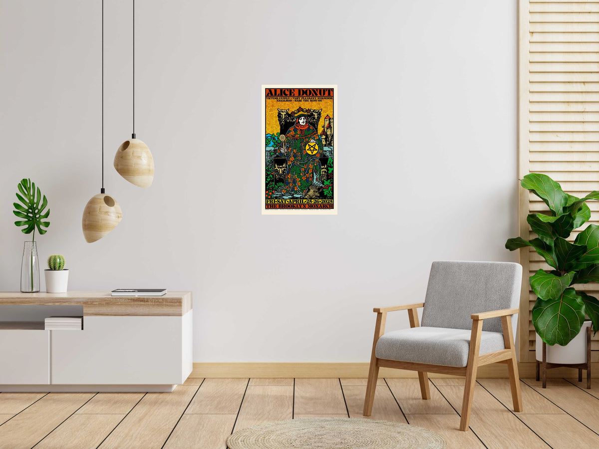 Serigraphie ALICE DONUT regular de CHUCK SPERRY dans un intérieur – 50 × 86 cm