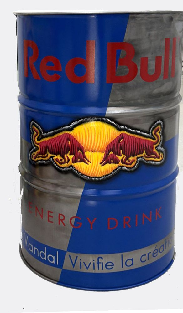 Sculpture de JUG a pour titre  Baril Red Bull style street pop art dim : JUGprix:1000