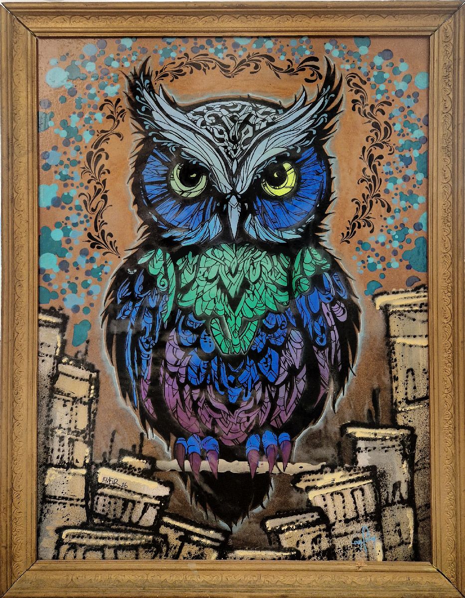 Toile street art moyen format bleu et violet oiseau de nuit – Craig & Emer – 77 × 57 cm