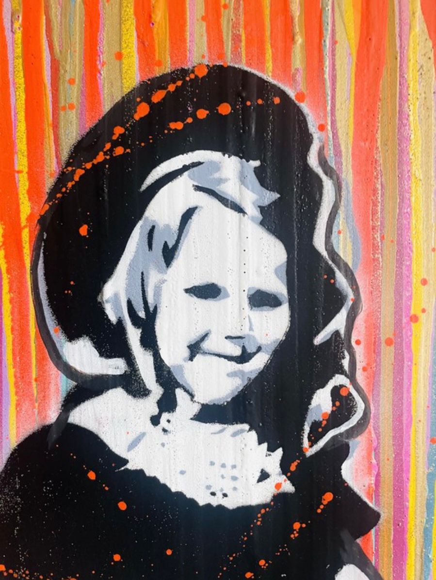 Tableau de SARA CHELOU a pour titre  We are the human bomb style street pop art, street art dim : SARA CHELOUprix:650